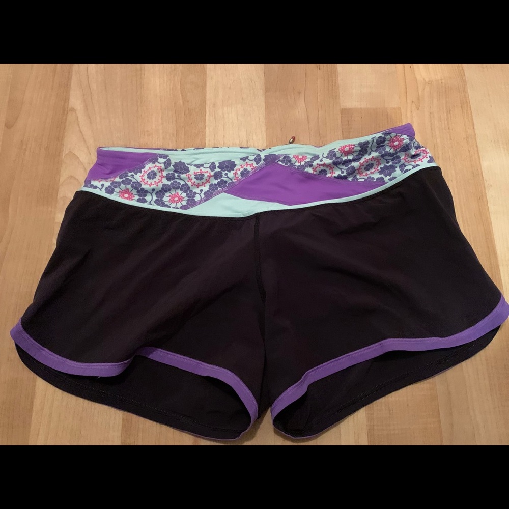 Lululemon running athletic shorts size 10 large